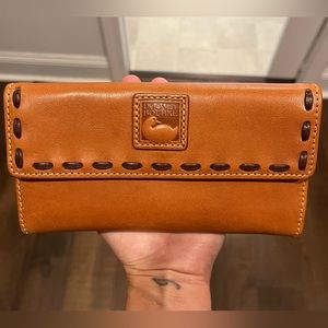 Dooney & Bourke Florentine Continental Wallet - Natural